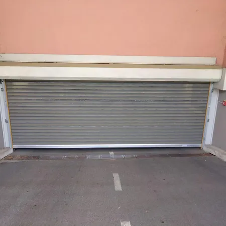 Apartamento Robert 3 With Garage *