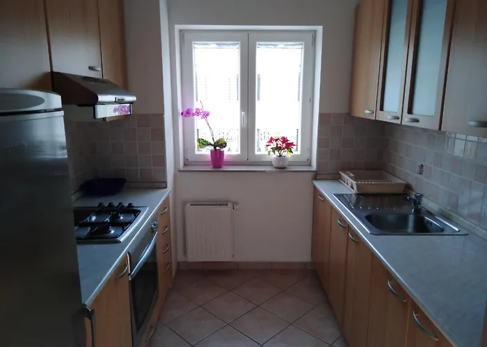 Robert 3 With Garage * Izola