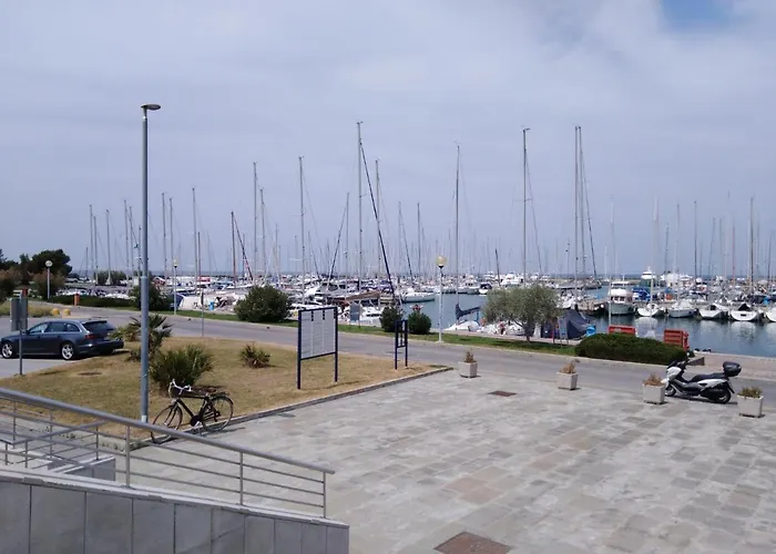 Robert 3 With Garage Daire *