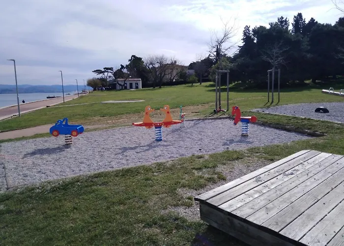 Robert 3 With Garage Daire *