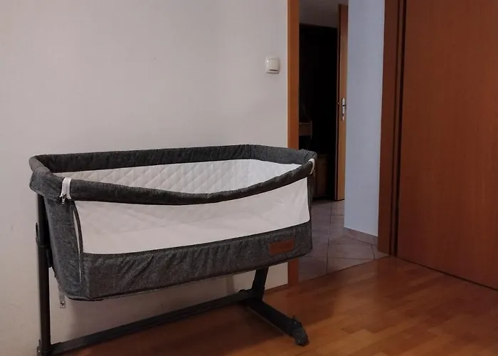 Daire Robert 3 With Garage *